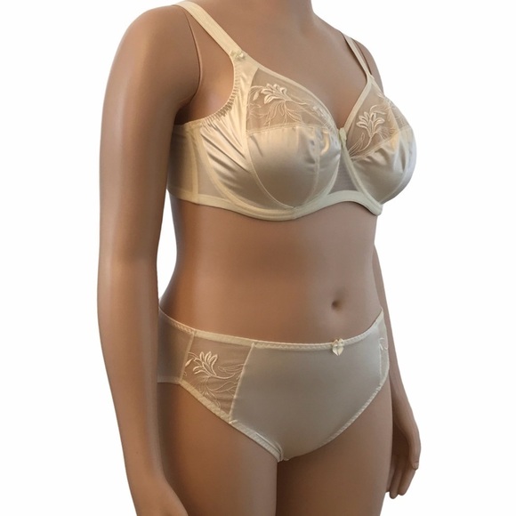 Elomi Kristie Plus Size Soft Cup Side Support Wireless Bra Ivory 52D - Picture 6 of 12